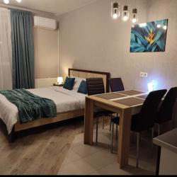 Атмосфера на улице Овчинникова — cad94913c73c4f30ac8db6bbf92eec32