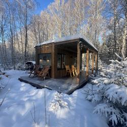 Коттедж улучшенный с 1 двуспальной кроватью