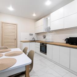 Фото Апартаменты на улице Разведчика Ахмерова 7