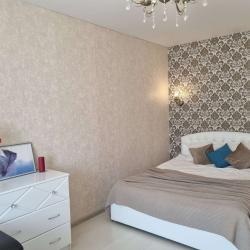 Фото Апартаменты Home Сomfort на улице Скуридина 6