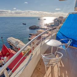 Номер стандарт с 1 двуспальной кроватью с видом на море