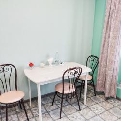 Фото Отель AlexHome (АлексХоум) на улице Молодёжная 1-50