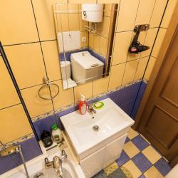 Фото Апартаменты на улице Хлобыстова 27