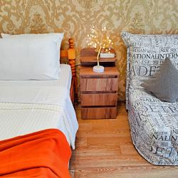 Фото Отель Уютные сутки на улице Маршала Устинова 10/3