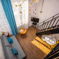 Двухуровневые апартаменты Лофт