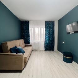 Фото Апартаменты на набережной Ярыгинская 15