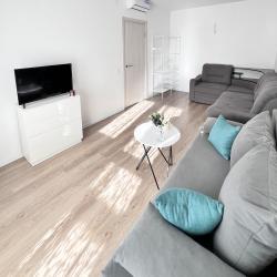 Фото Апартаменты на улице Мурата Ахеджака 5