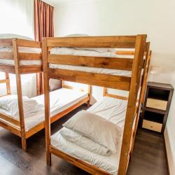 Номер стандарт с 2 двухъярусными кроватями
