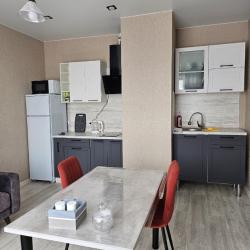 Фото Апартаменты на улице Красных Коммунаров 1