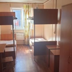 Кровать в 4-местном общем мужском номере