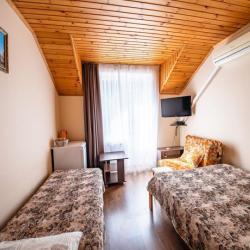 3-местная комната стандарт с балконом