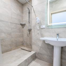 2-комнатный номер люкс с 1 двуспальной кроватью