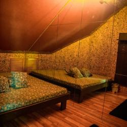 Фото Отель Holiday park (Холидей Парк)