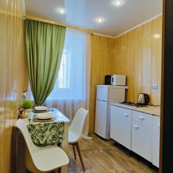 Фото Апартаменты на улице Марата 8А