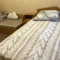 Номер стандарт с 1 двуспальной кроватью и диваном