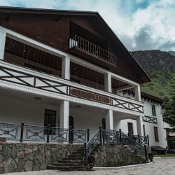 Фото Usengi Hotel and Hostel (Юсенги Отель и Хостел)