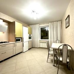 Фото Апартаменты на улице Володарского 52/55