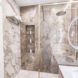 Фото Отель Golden cozy на улице Челюскина 6