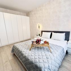 4-местные 2-комнатные апартаменты улучшенные в Центре Тюмени рядом с природой