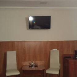 Номер эконом стандарт с 1 двуспальной кроватью