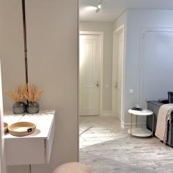 Фото Апартаменты на улице Сурикова 1