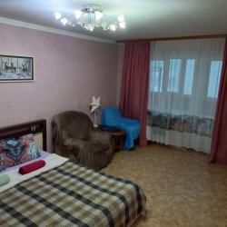 Фото Апартаменты на улице Есенина 12А