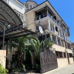 Фото Отель Три Пальмы