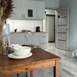 2-комнатные апартаменты стандарт Тихомиров 6