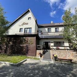 Фото Отель Лесная