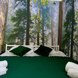 Домик у озера