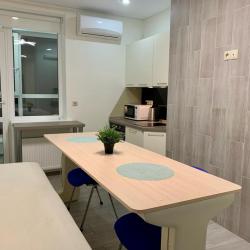 Фото Апартаменты на улице Родионова 192/5