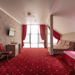 Фото Отель Green Wood (Грин Вуд)