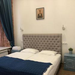 Номер комфорт улучшенный с 1 двуспальной кроватью
