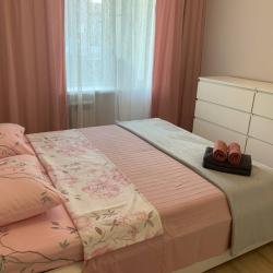 Фото Апартаменты на улице Рассветная 2