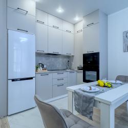 Апартаменты улучшенные Ахшарумова 25, 126