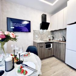 4-местные 2-комнатные апартаменты улучшенные в Центре Тюмени рядом с природой