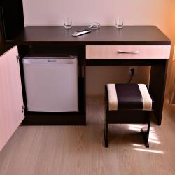 Фото Отель Loo de luxe ( де люкс)