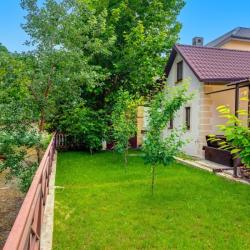 4-местный коттедж стандарт с теплым бассейном