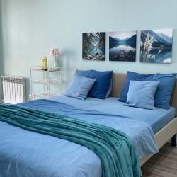 Фото Апартаменты на улице Колесова 11