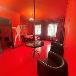 3-местный номер стандарт Red Room