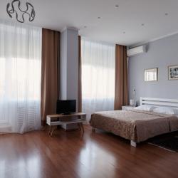 Номер студия с 1 двуспальной кроватью