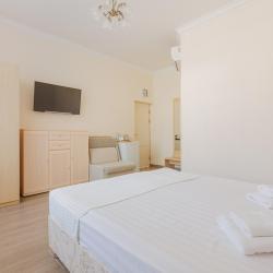 Фото Отель Зеленый попугай