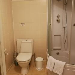 Комната улучшенная с 2 односпальными кроватями (мансарда)