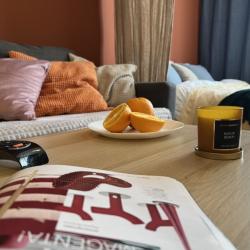 Фото Отель Диван и чемодан на Ватутина