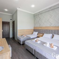 Фото Отель Гранада