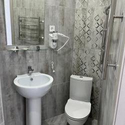 Комната стандарт с 1 двуспальной кроватью