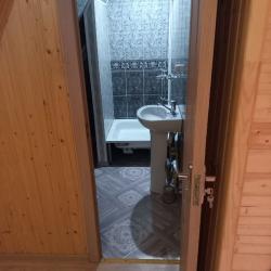 Трехместный делюкс с двухспальной и односпальной кроватью