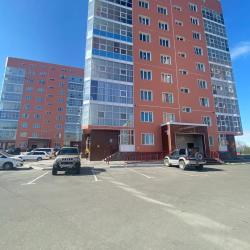 Фото Апартаменты на улице Топоркова 8/2