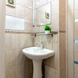 4-местные апартаменты студия