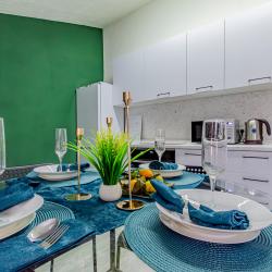 Фото Апартаменты на улице Меридианная